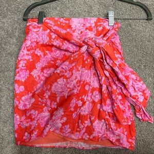 DO+BE Pink and Red Floral Scarf
